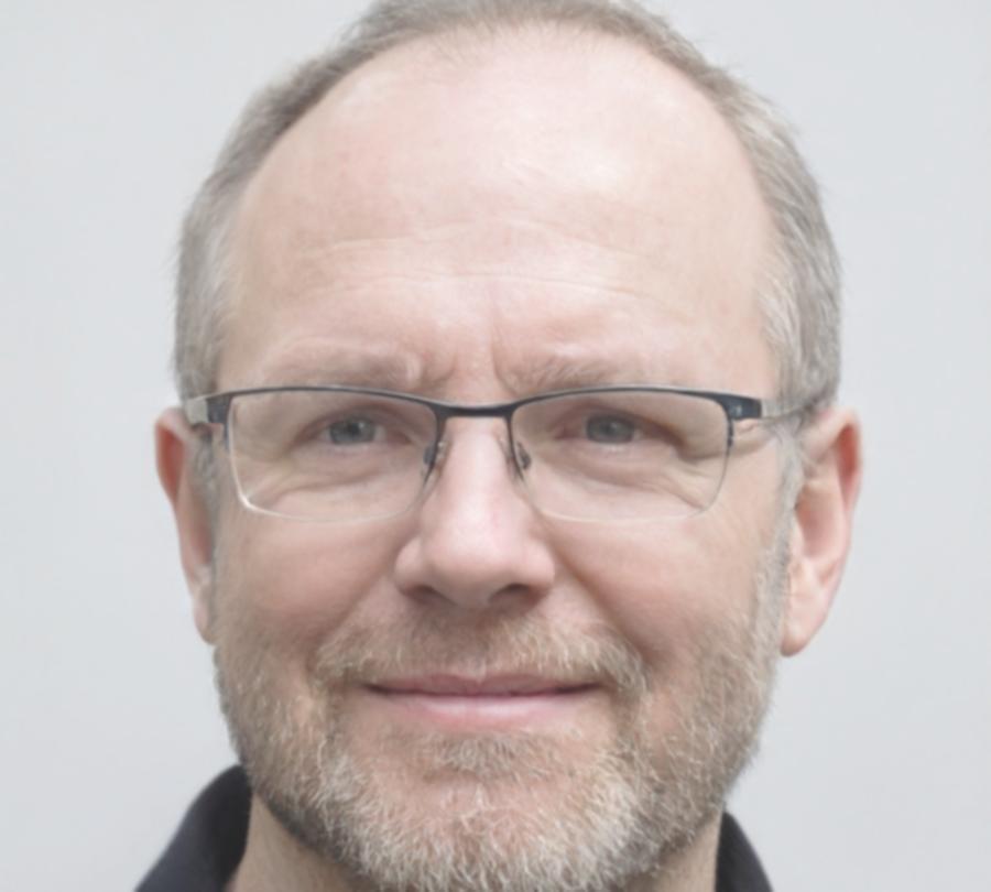 Portrait eines erfahrenen Finanzexperten